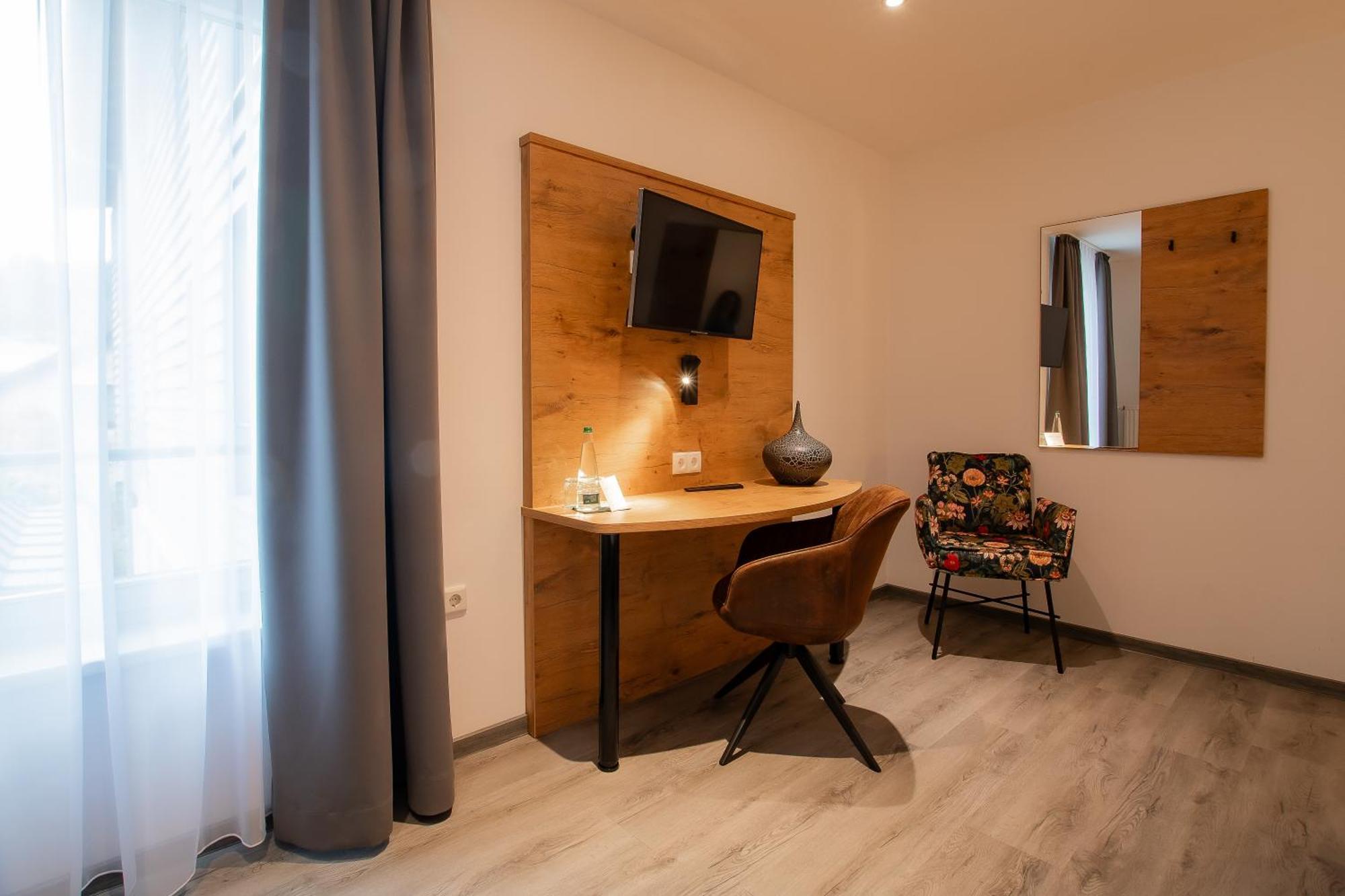 Hotel & Restaurant Bestenheider Stuben 베르트하임 외부 사진