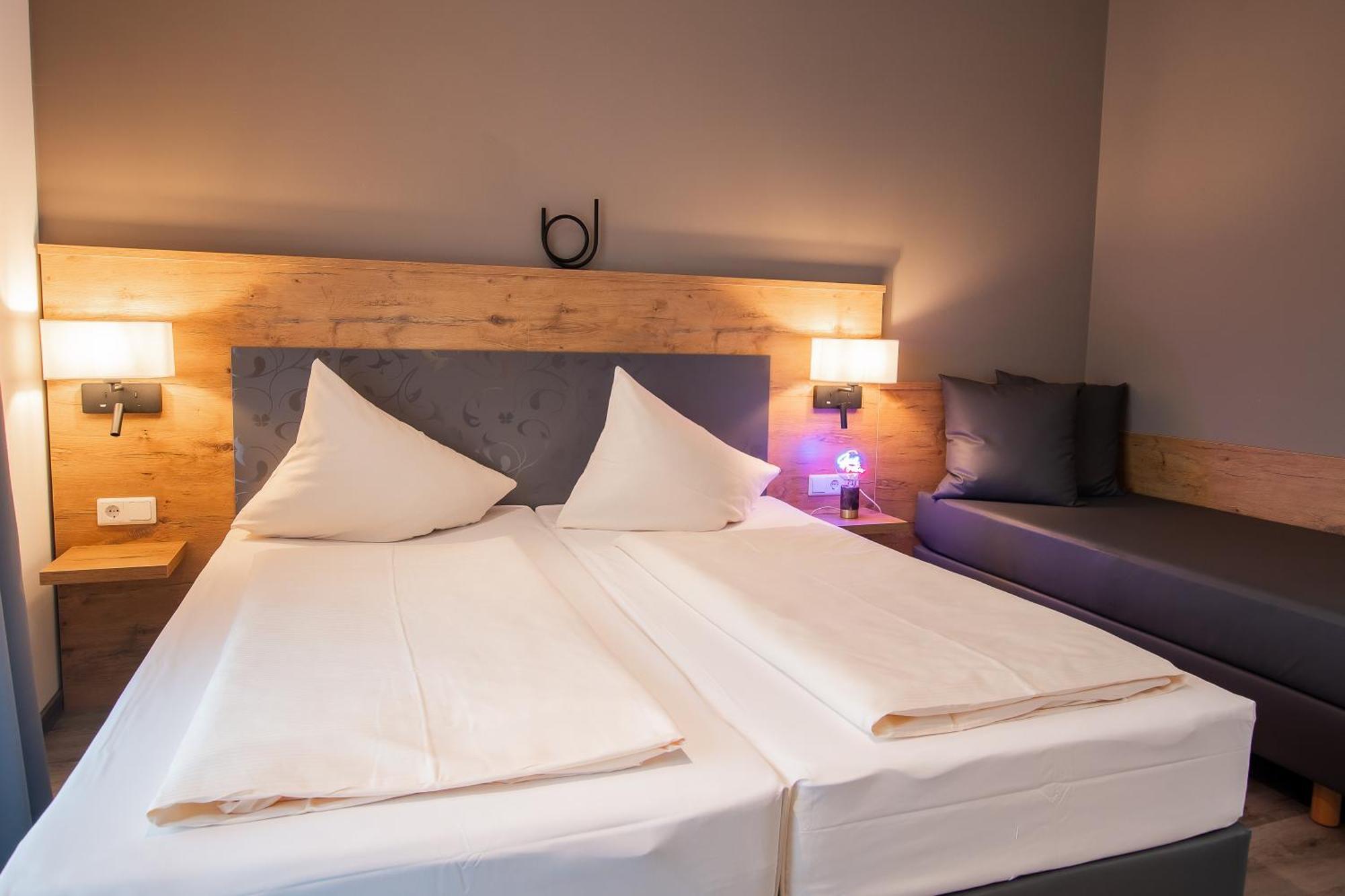 Hotel & Restaurant Bestenheider Stuben 베르트하임 외부 사진